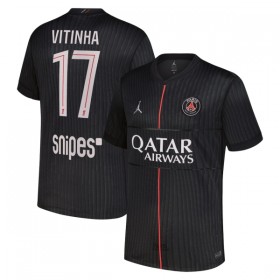 Paris Saint-Germain Vitinha 17 Jordan Czwarty Koszulki Piłkarskie 2025-26 Krótki Rękaw