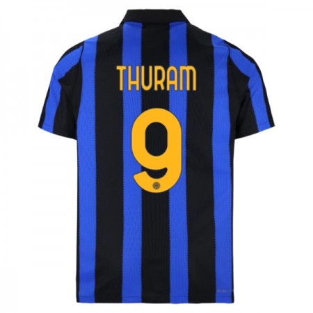 Inter Mediolan Thuram 9 Główna Koszulki Piłkarskie 2026-27 Krótki Rękaw Inter Mediolan Thuram 9 Główna Koszulki Piłkarskie 2026-27 Krótki Rękaw