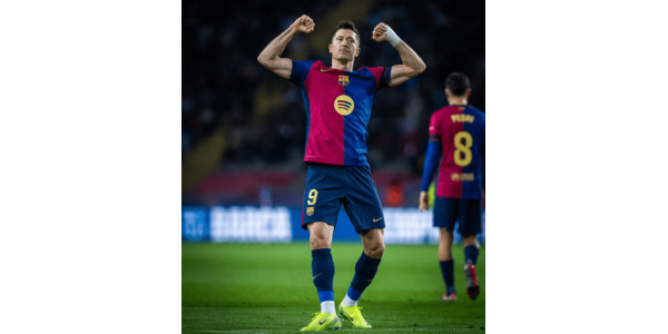 Lewandowski błyszczy w La Liga, Barcelona pokonuje Sevillę Lewandowski błyszczy w La Liga, Barcelona pokonuje Sevillę
