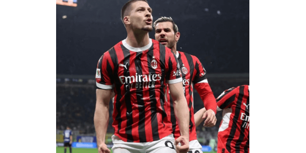 AC Milan pokonał rywali trzy razy w jednym sezonie po raz kolejny po 20 latach AC Milan pokonał rywali trzy razy w jednym sezonie po raz kolejny po 20 latach