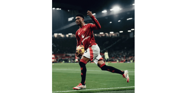 Hat-trick Amada Diallo pomógł Manchesterowi United pokonać Southampton 3-1 Hat-trick Amada Diallo pomógł Manchesterowi United pokonać Southampton 3-1