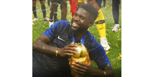 Mistrz Świata Samuel Umtiti ogłasza przejście na emeryturę Mistrz Świata Samuel Umtiti ogłasza przejście na emeryturę