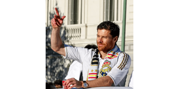 Xabi Alonso trenuje Real Madryt, a nowa legenda Bernabeu zaczyna Xabi Alonso trenuje Real Madryt, a nowa legenda Bernabeu zaczyna
