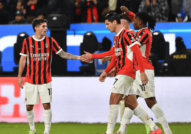 AC Milan wykonał klasyczny zwrot akcji, aby wygrać Superpuchar w derbach Mediolanu