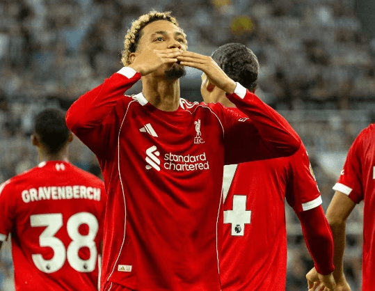 Nowi napastnicy Premier League — jedni błyszczą, inni przegrywają