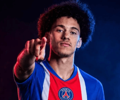 Paris Saint-Germain dodaje kolejną gwiazdę do swojej linii ataku